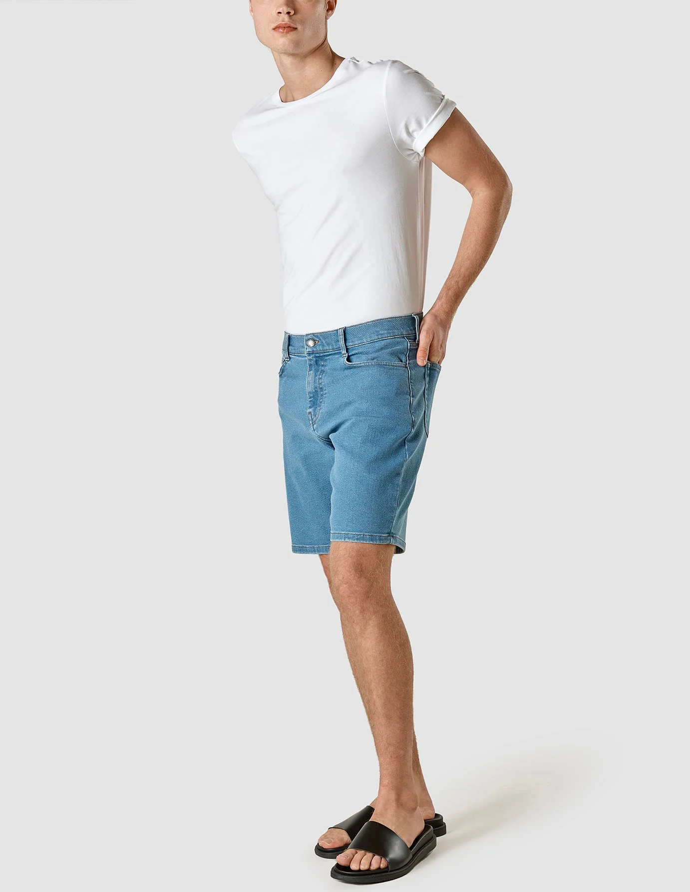 Classic Denim Shorts Light Blue - Image 2