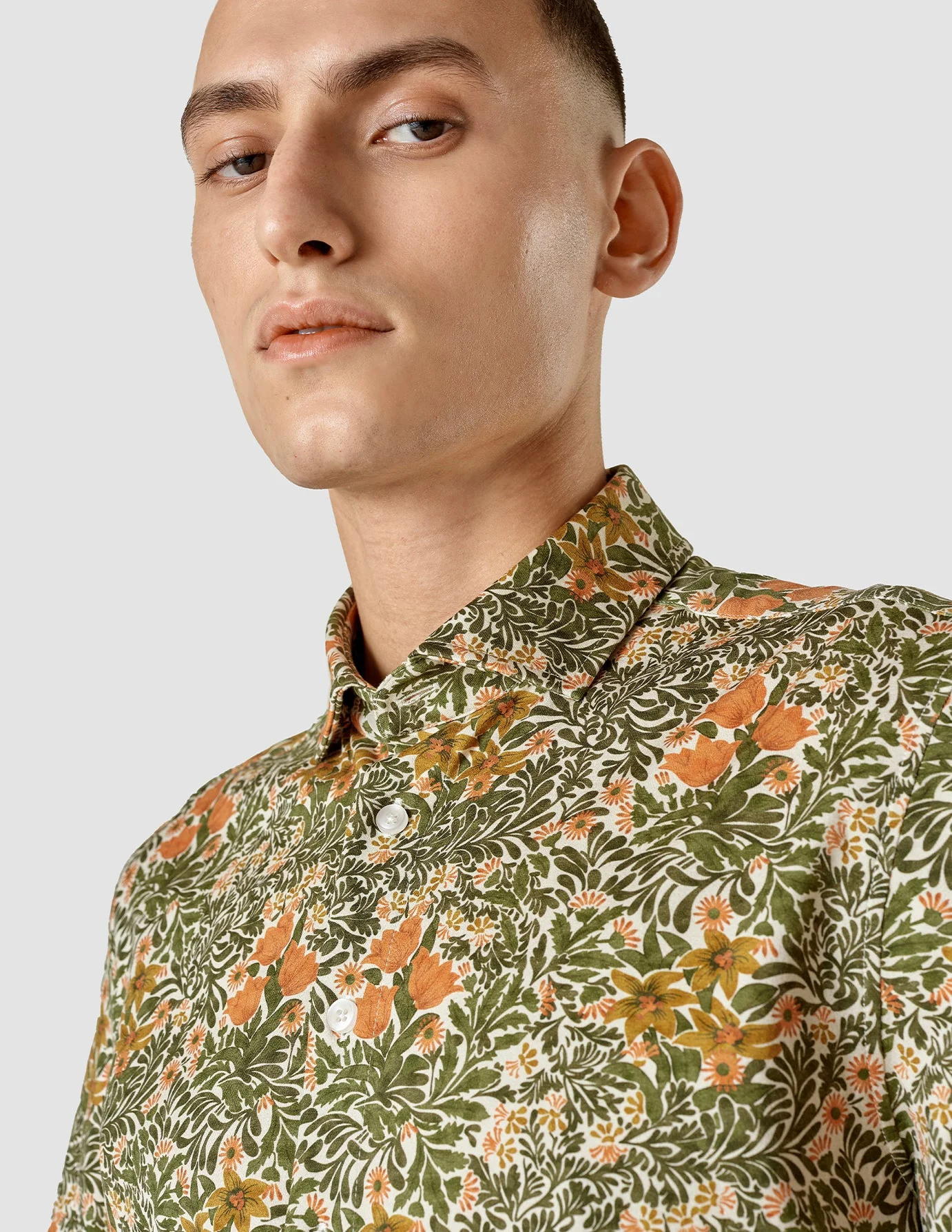Classic Short Sleeve Shirt Flower Oasis - Image 5