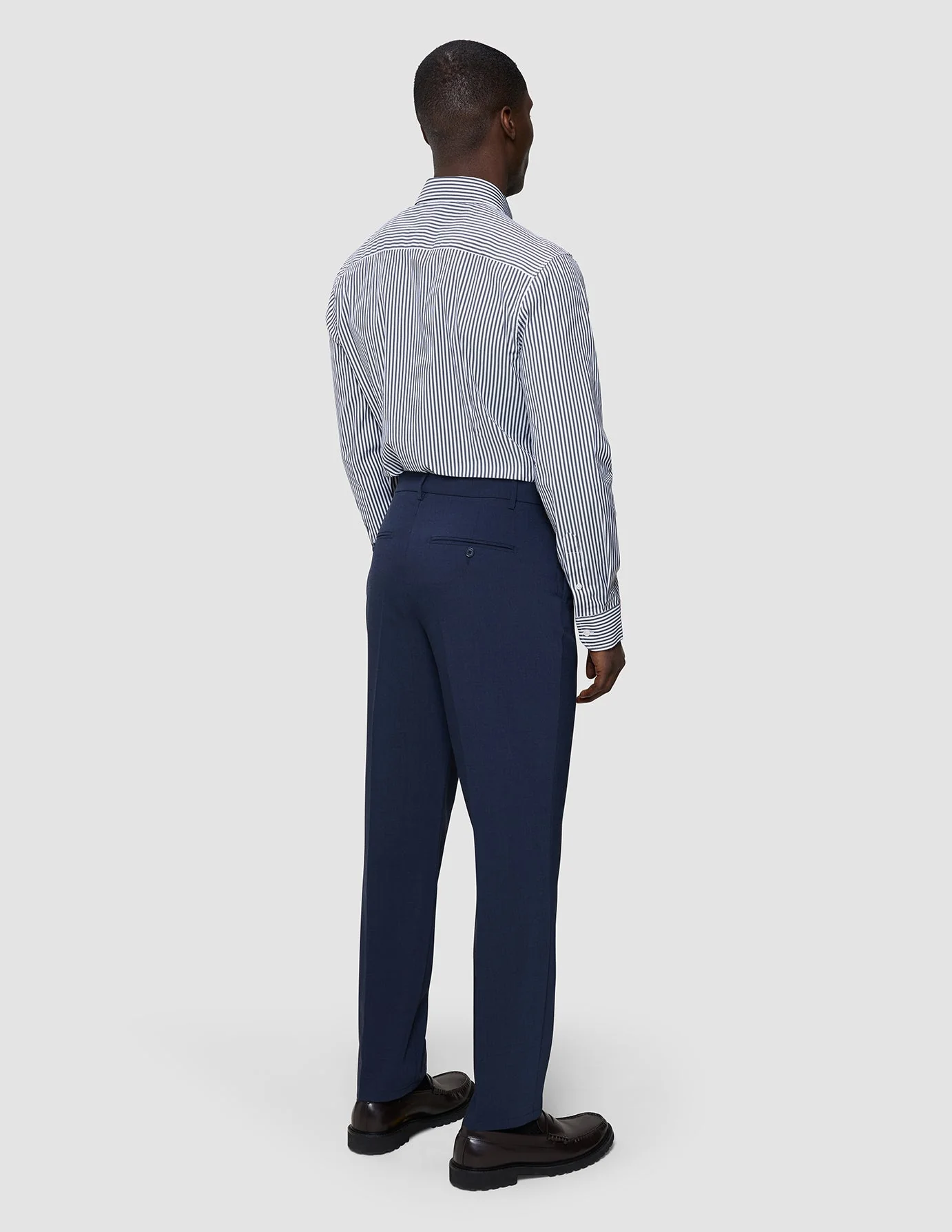 Elevated Shirt Navy Stripe Thin Regular - Image 5