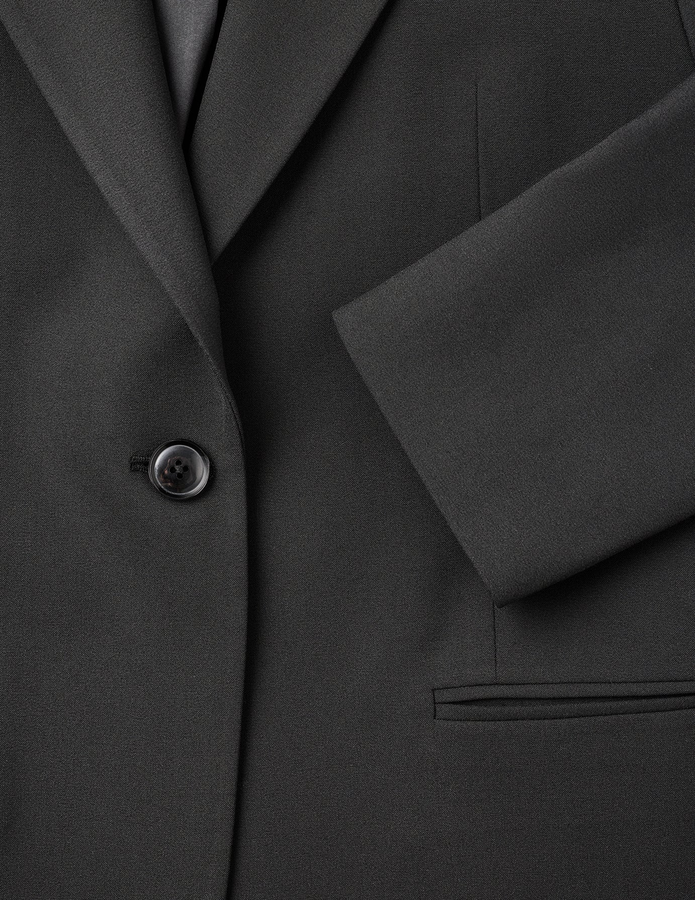 Essential Fitted Blazer Black - Image 6