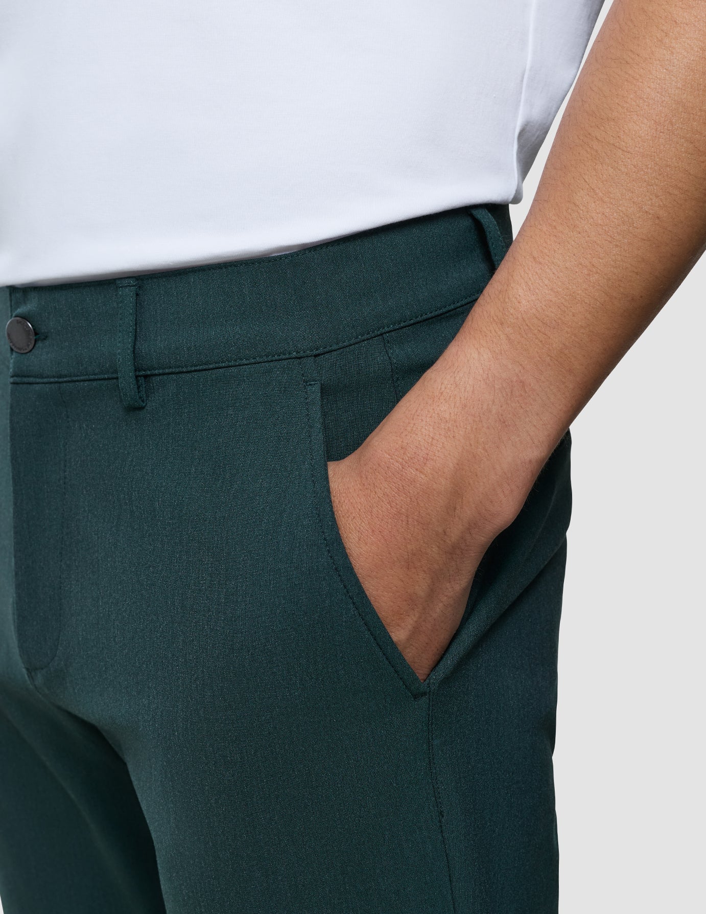 Essential Pants Regular Pine Green - Image 4