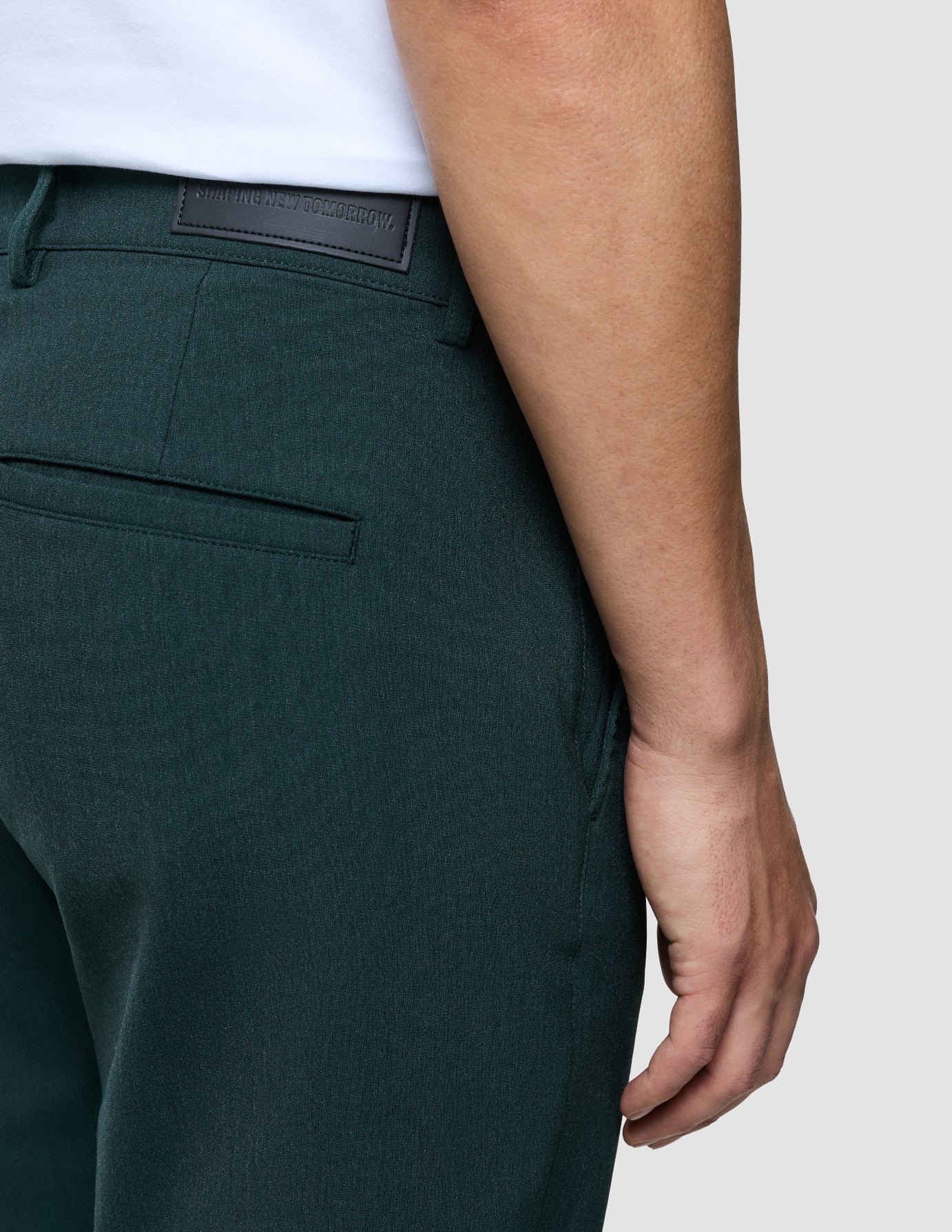 Essential Pants Regular Pine Green - Image 6