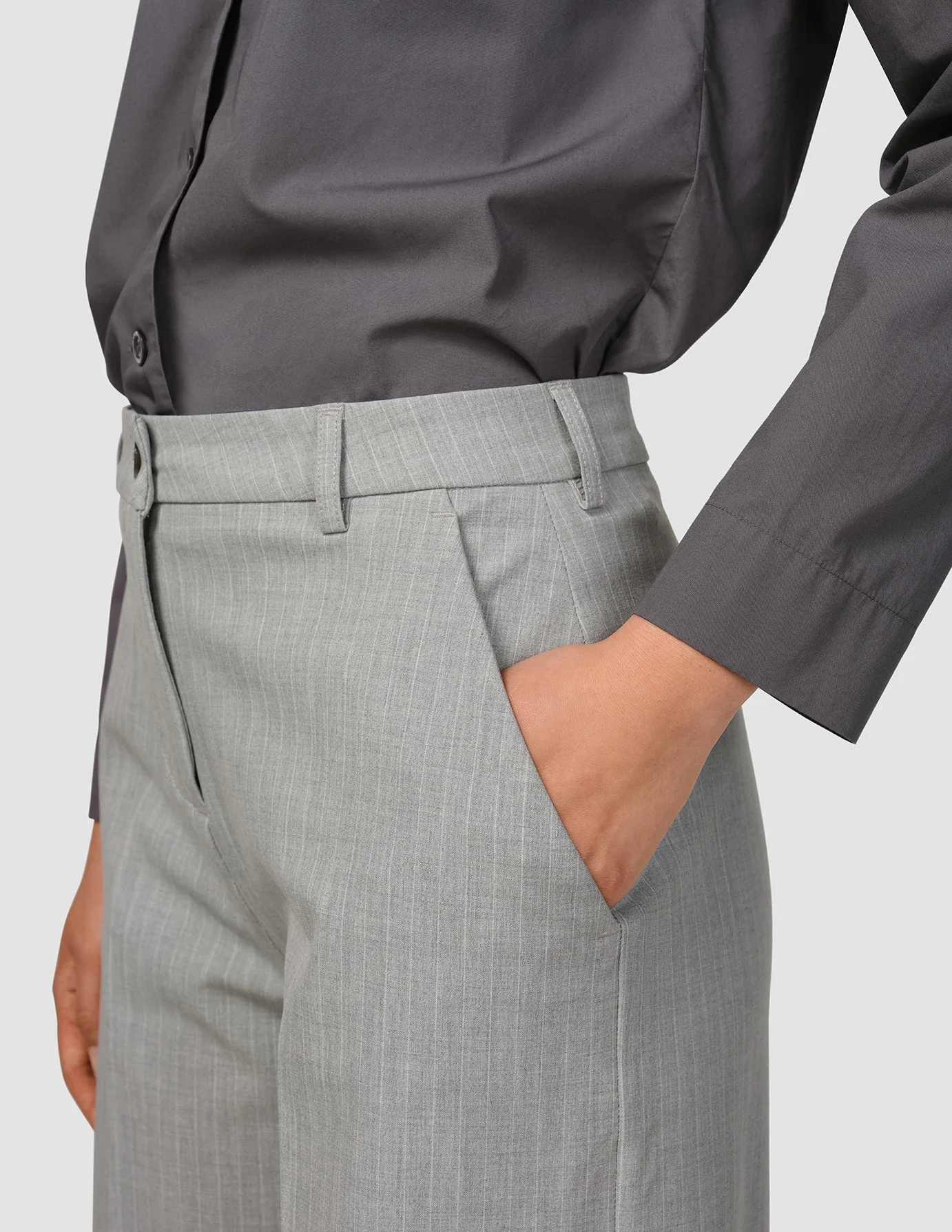 Essential Pants Wide Light Grey Pinstriped - Image 5