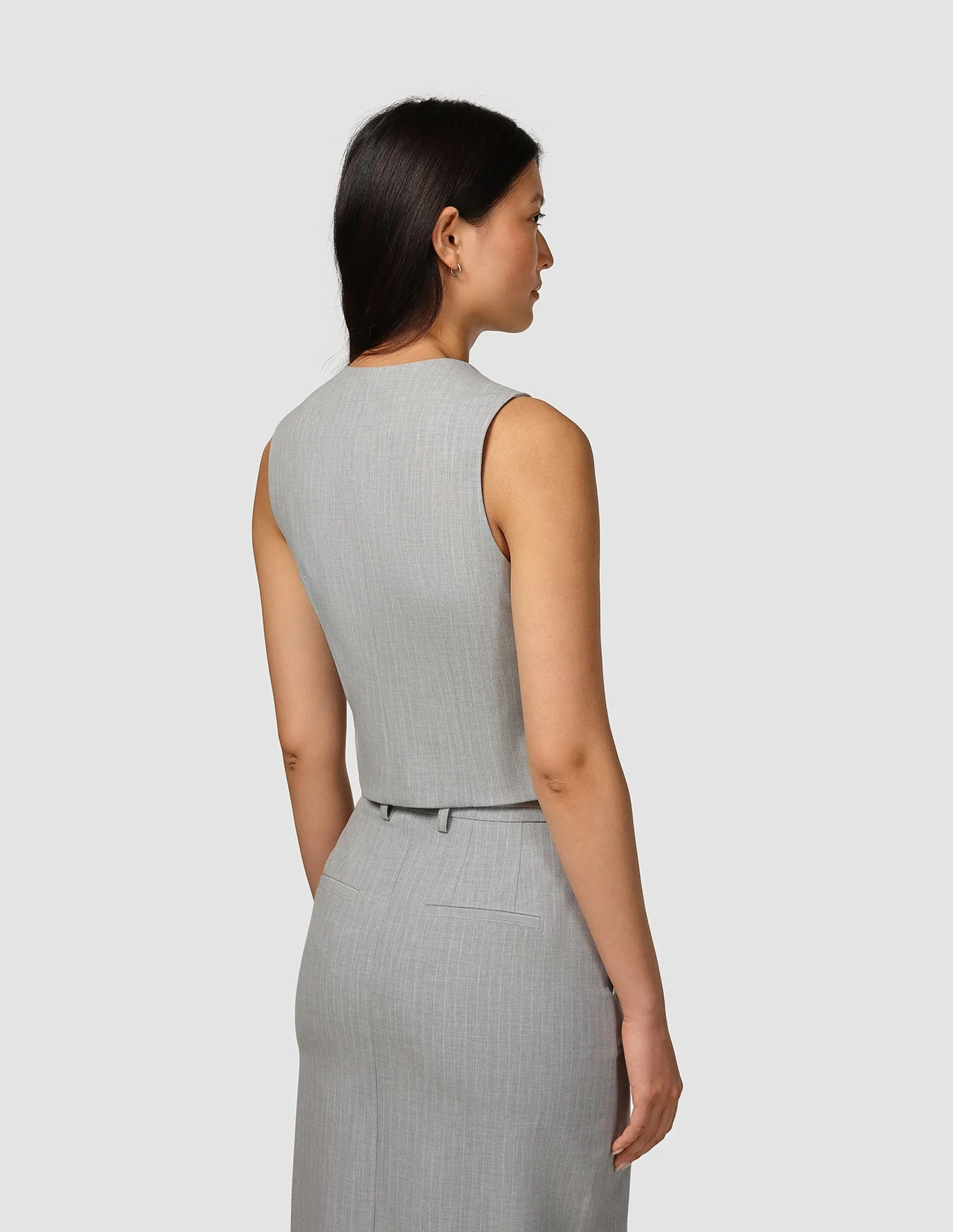 Essential Short Vest Light Grey Pinstriped - Image 4
