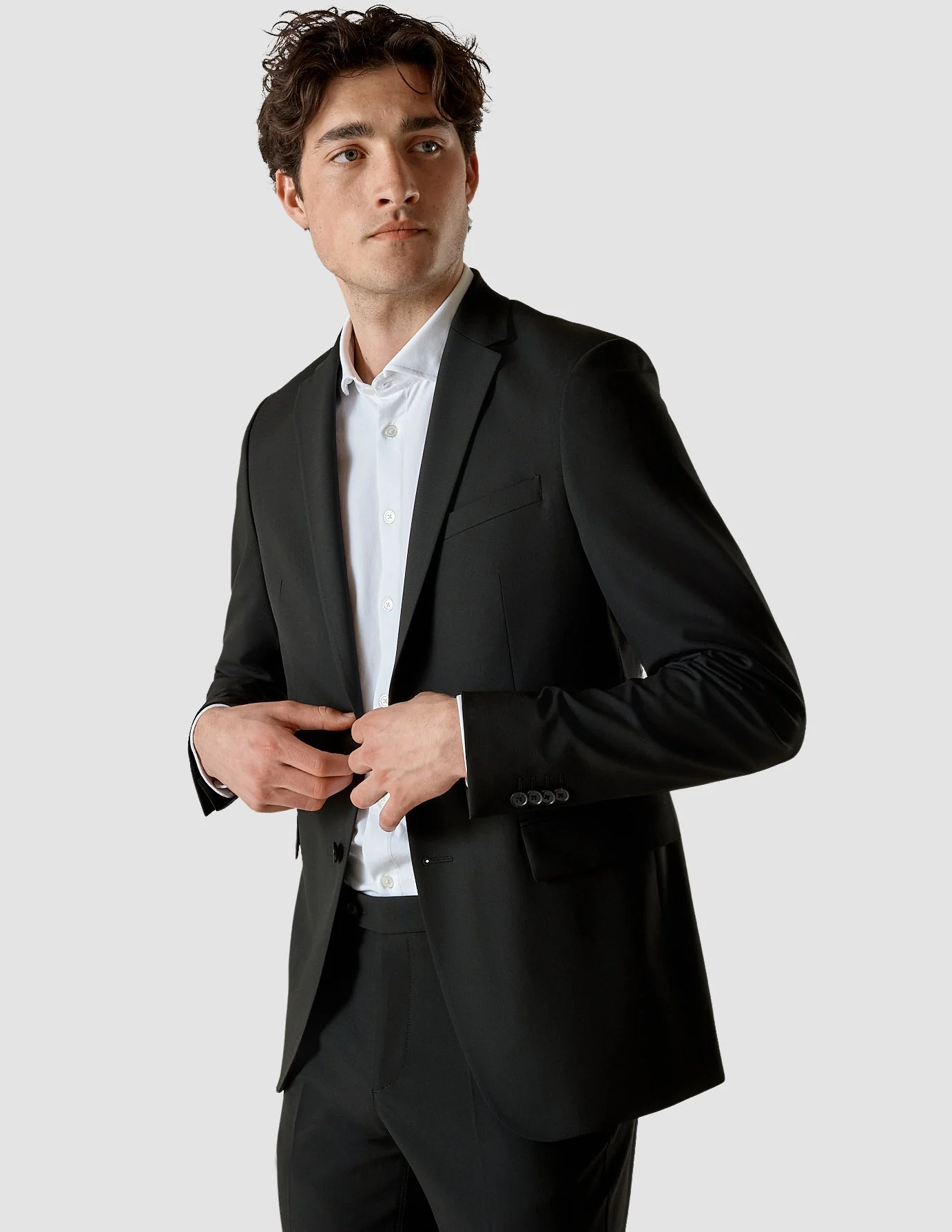 Essential Suit Black - Image 15