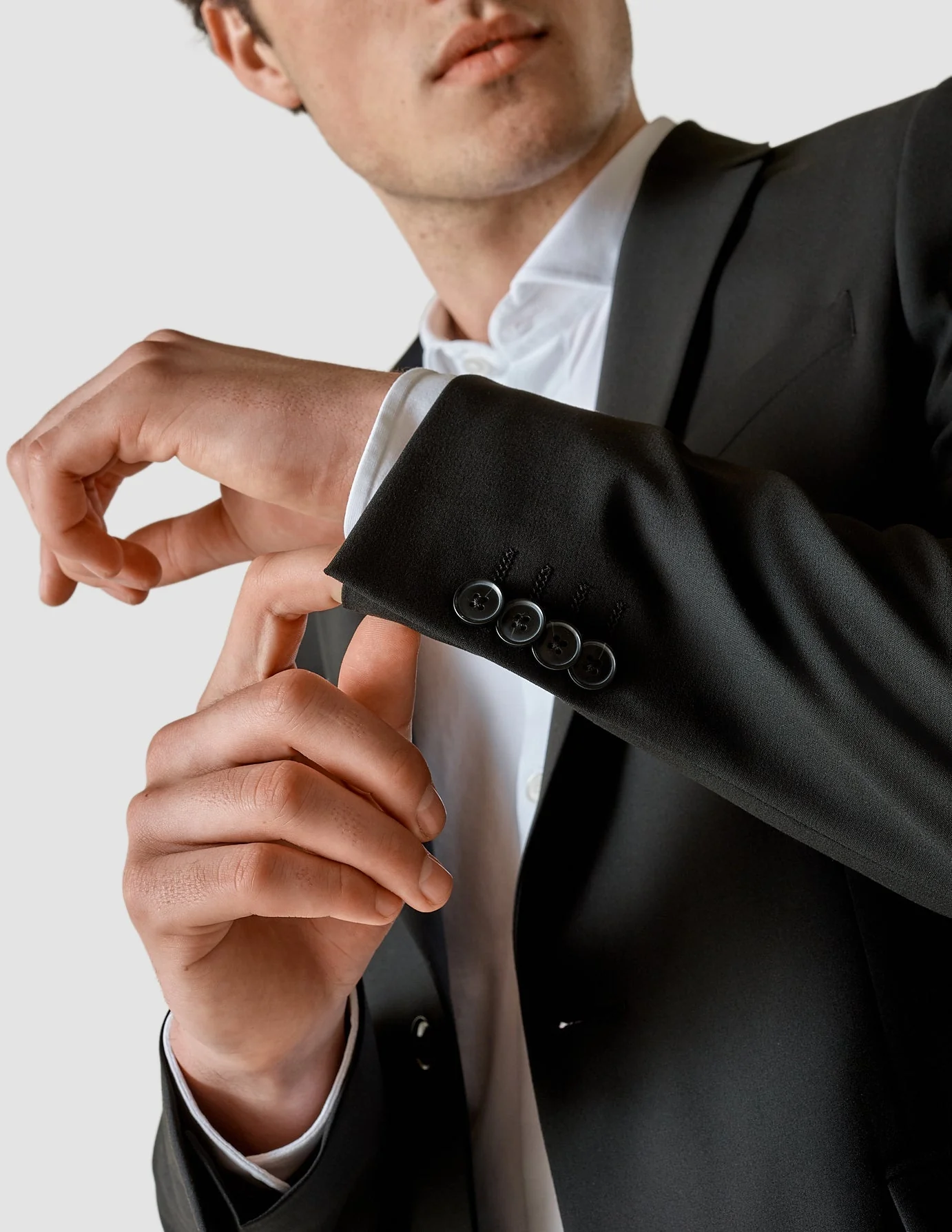 Essential Suit Black - Image 20