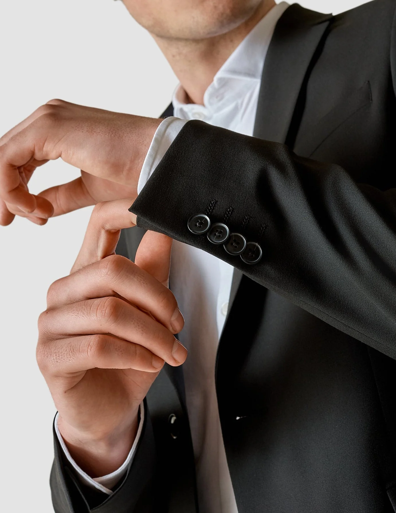 Essential Suit Black - Image 9
