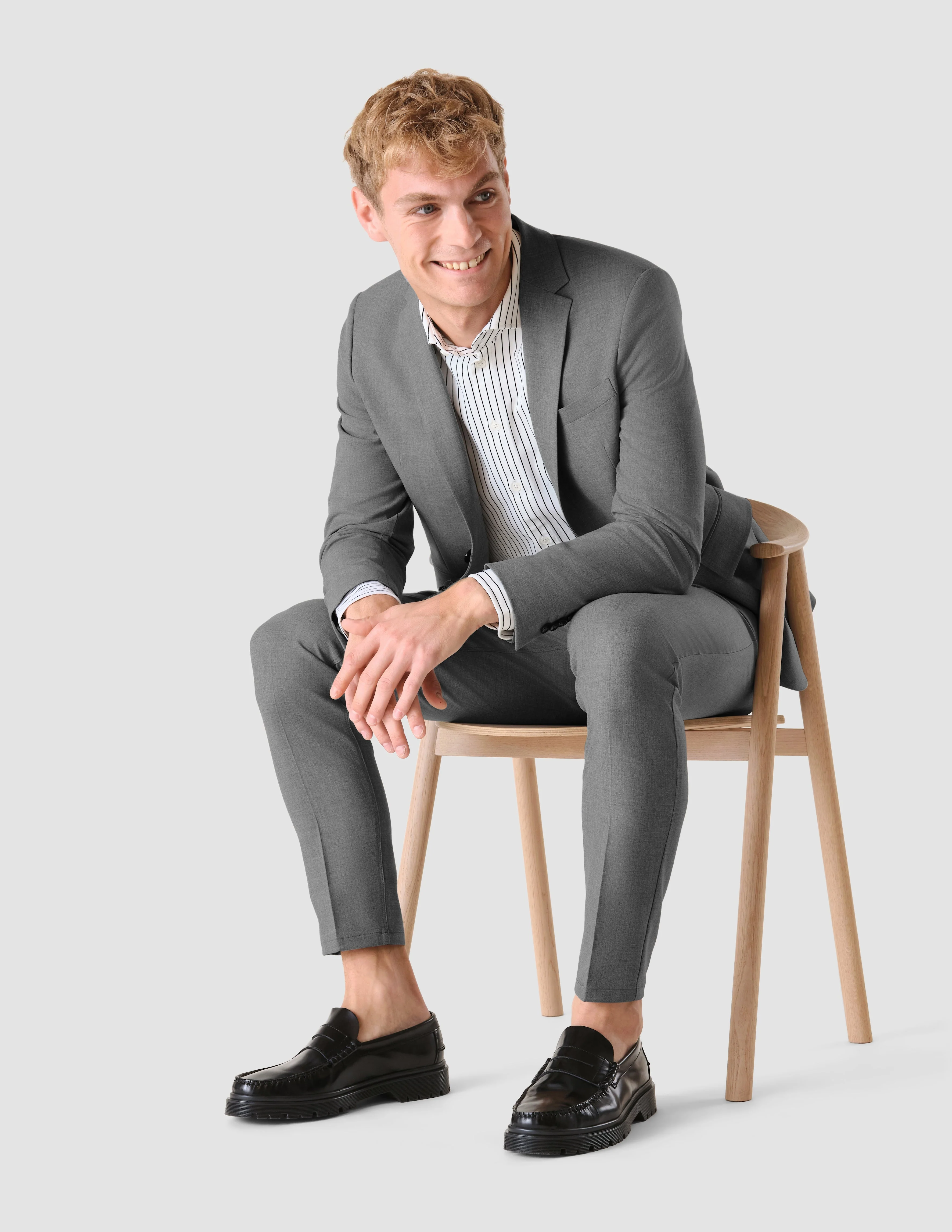 Essential Suit Cloud Grey - Image 12