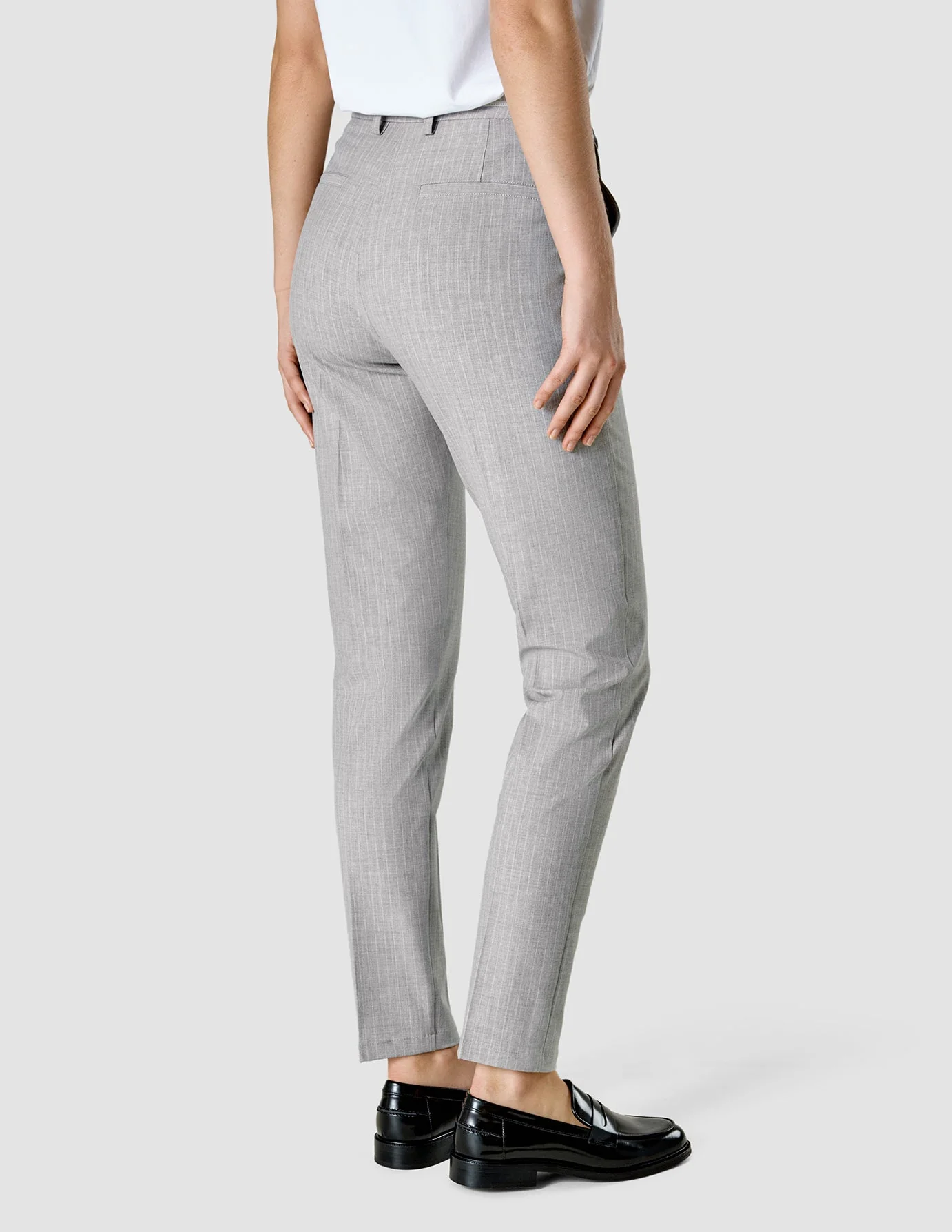 Essential Suit Tapered Light Grey Pinstriped - Image 9