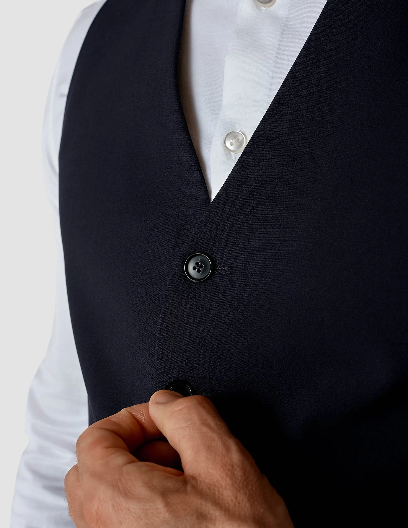 Essential Vest Midnight Blue - Image 6