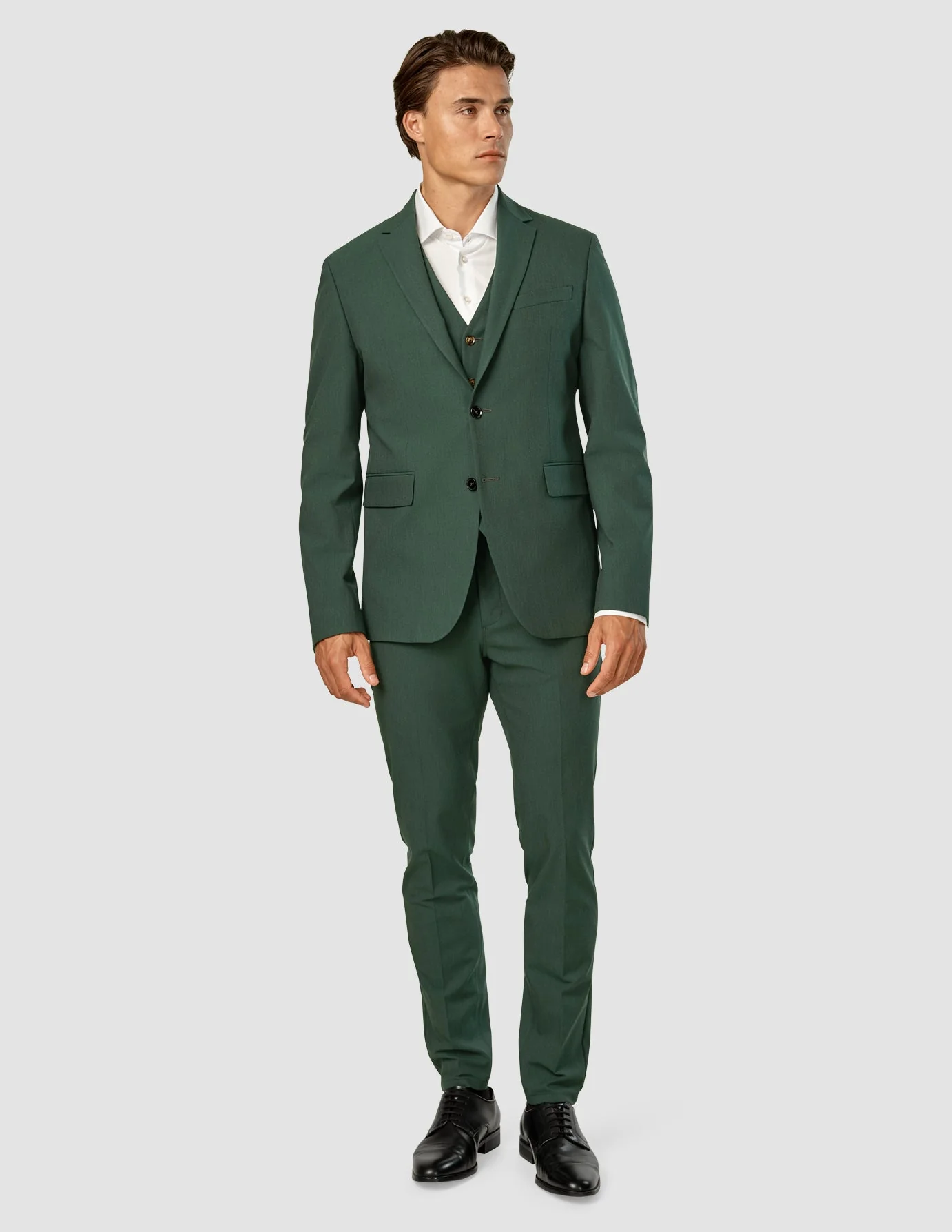 Essential Vest Pine Green - Image 2
