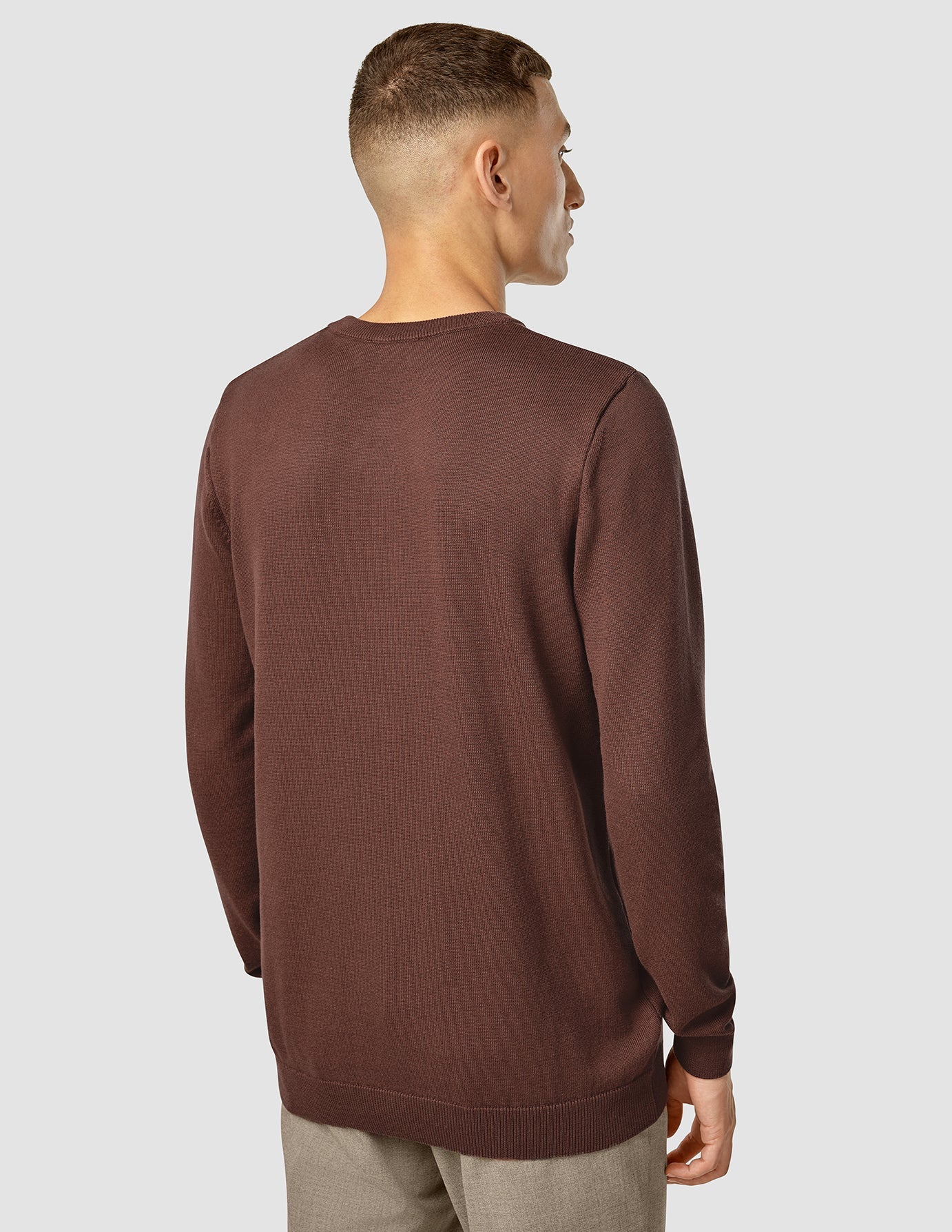 Everyday Knit Crewneck Espresso - Image 4