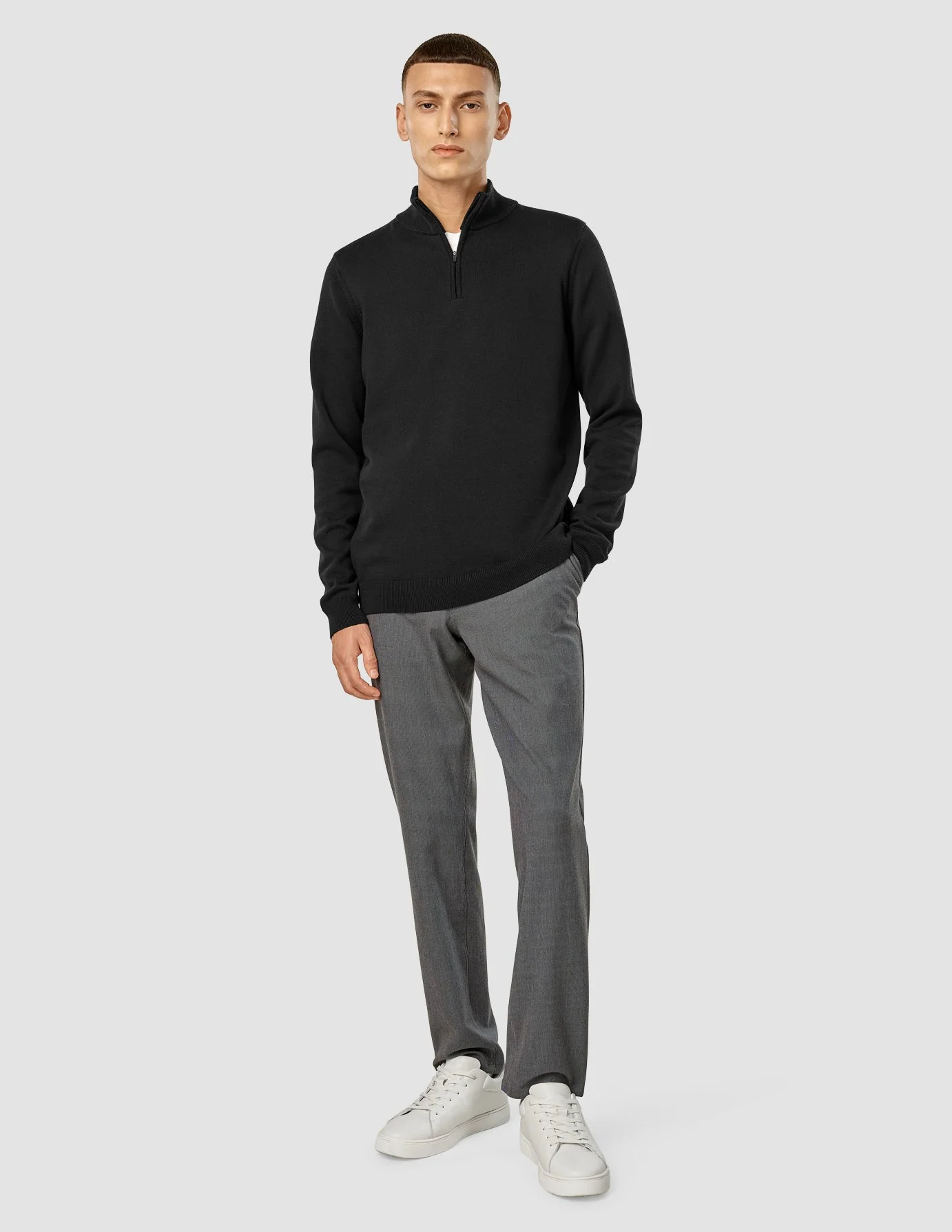 Everyday Knit Half Zip Black - Image 2