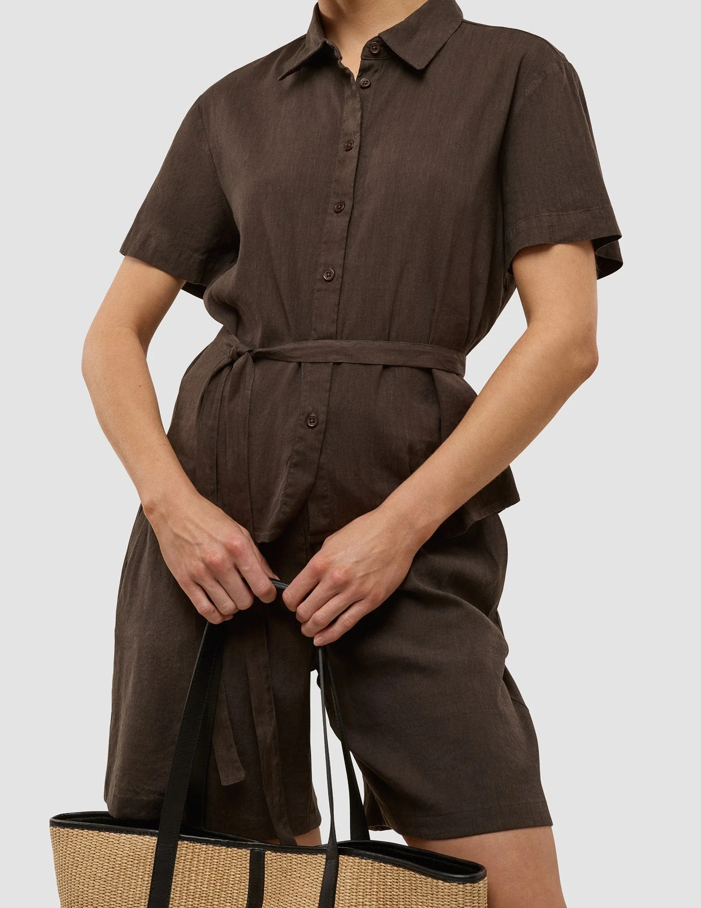 Lovely Linen - Image 3