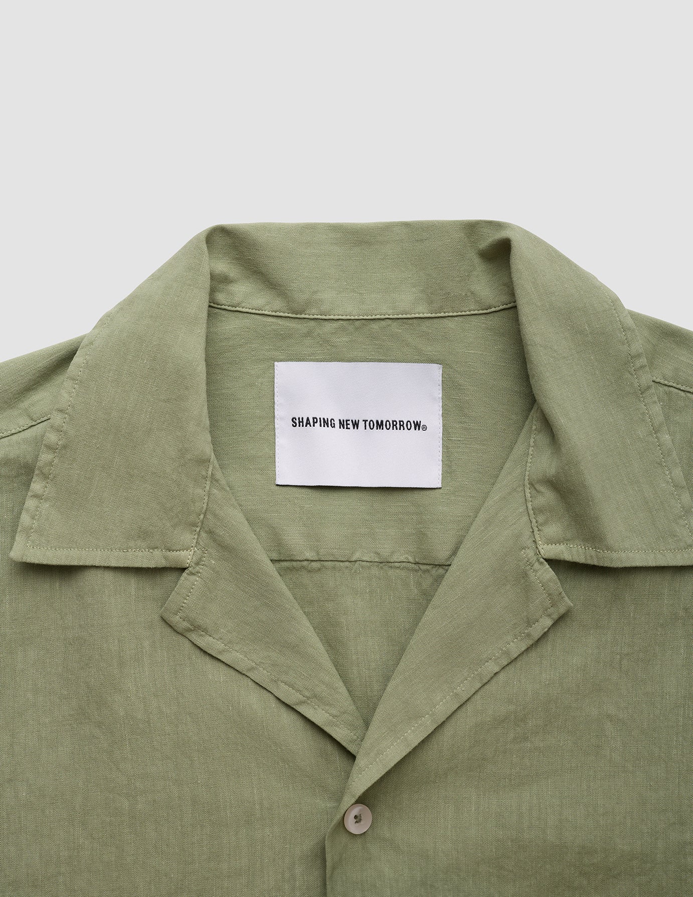 Refined Linen Bowling Short Sleeve Shirt Tea - Image 6