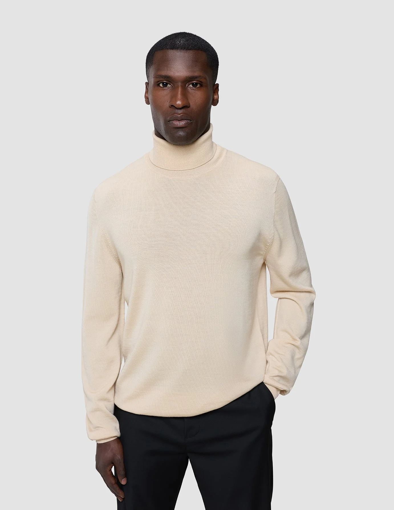 Seamless Premium Merino Knit Turtleneck Birchwood - Image 2