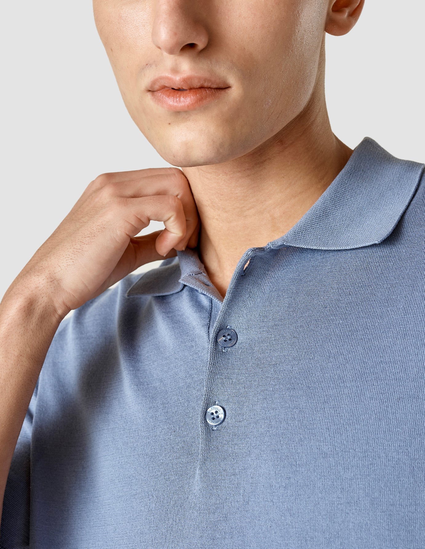 Silk / Cotton Short Sleeve Polo Cloud Blue - Image 5