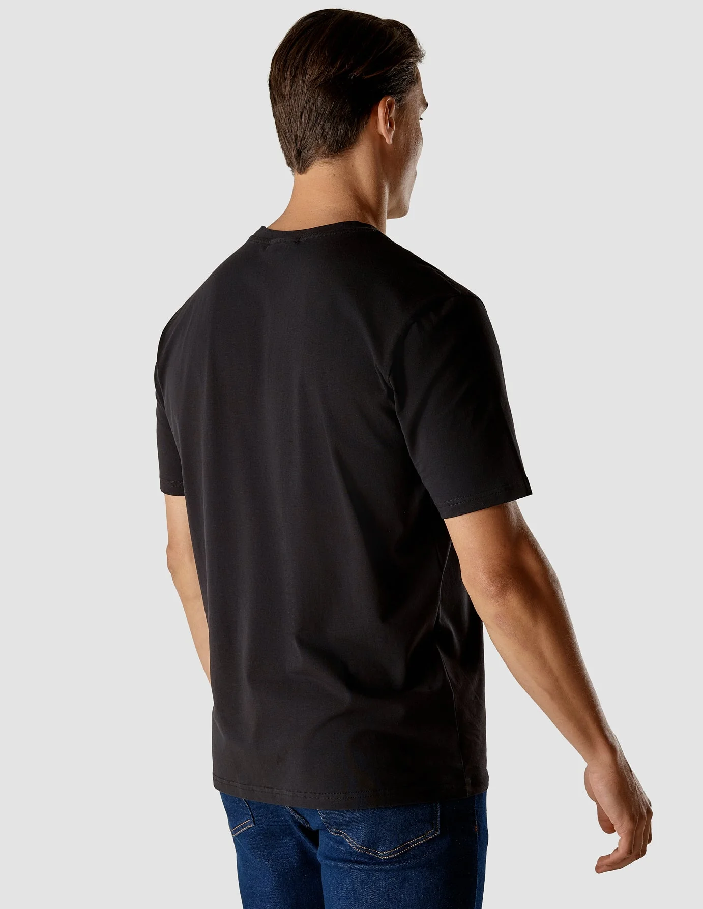Supima T-shirt Box Fit Black - Image 4