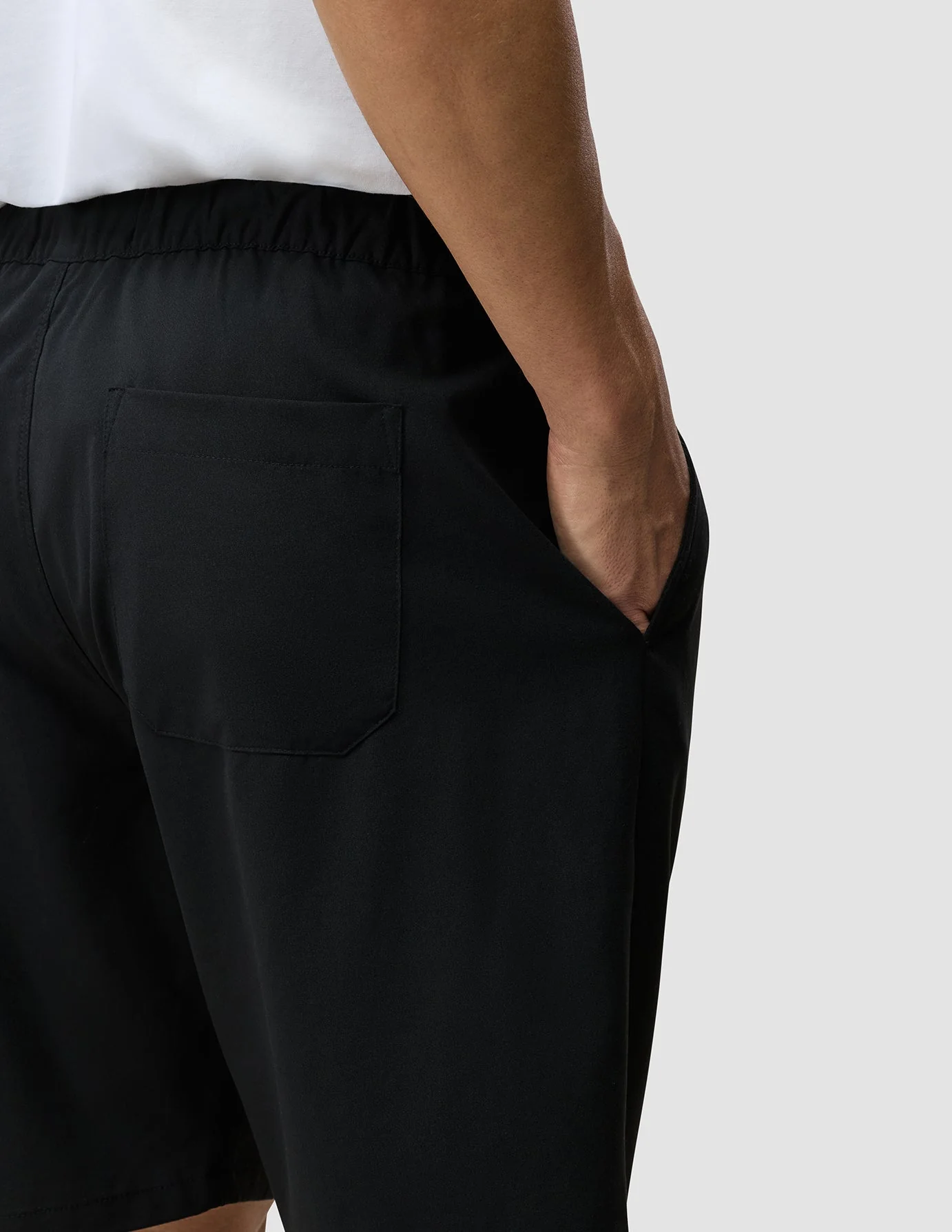 Tech Linen Elastic Shorts Black - Image 5