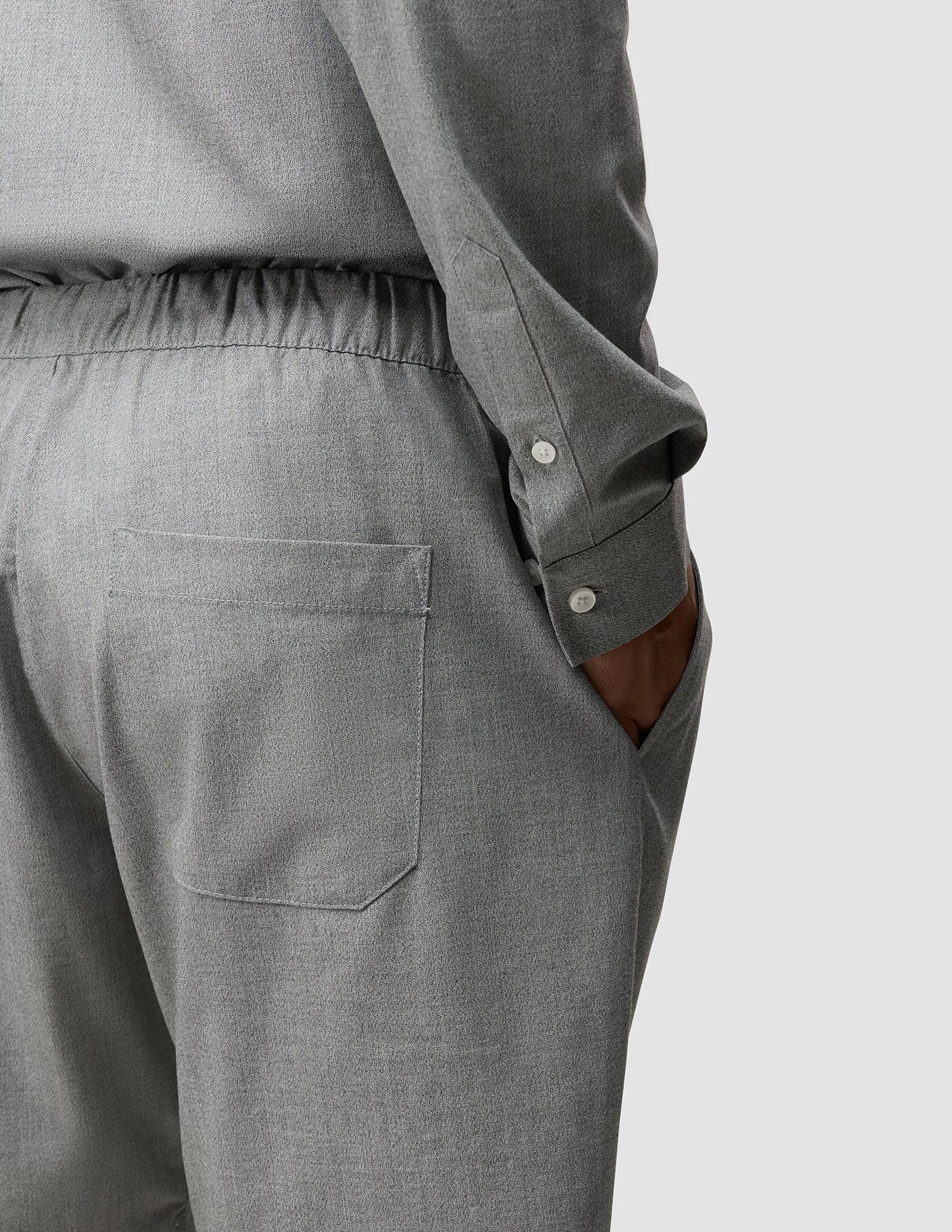 Tech Linen Elastic Shorts Charcoal - Image 5