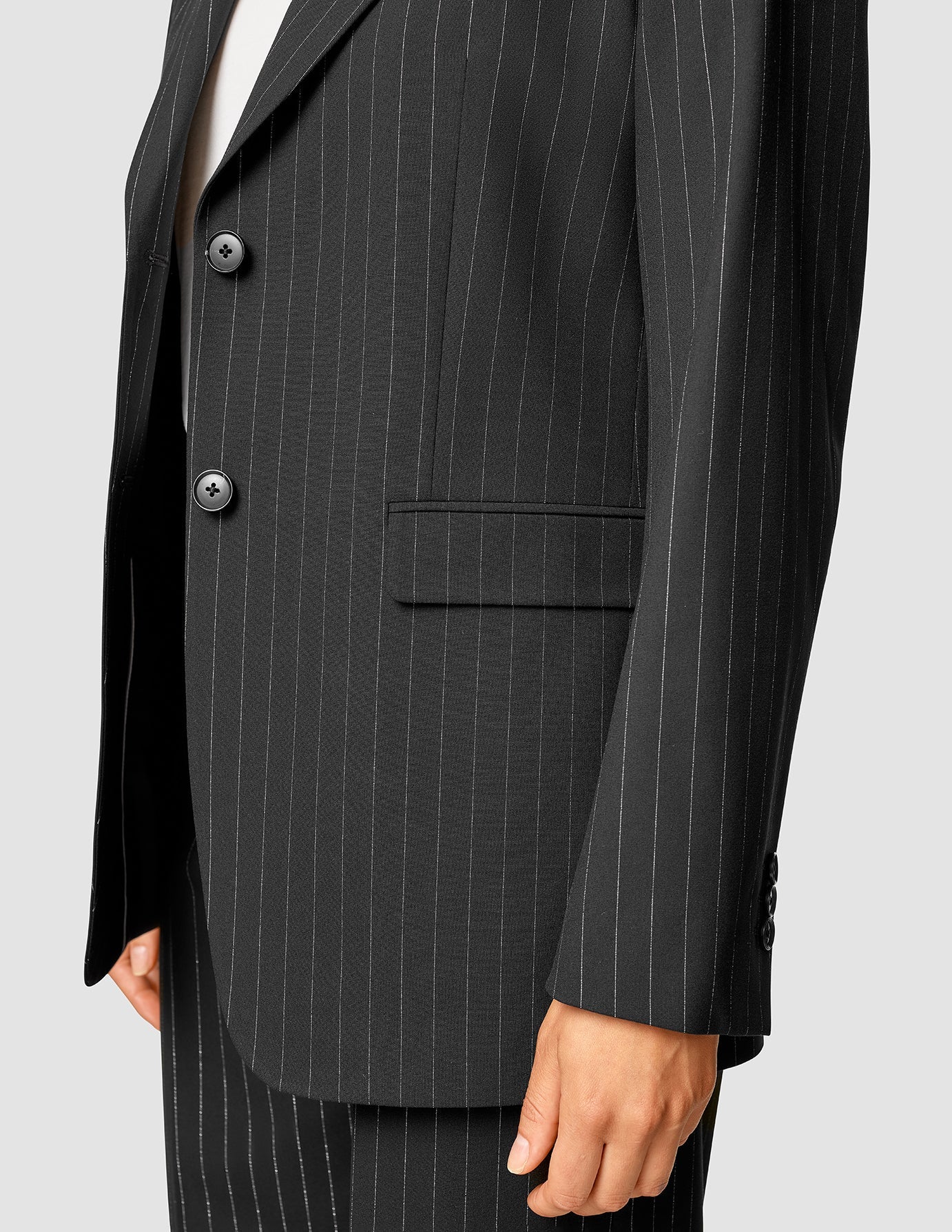 Essential Blazer Black Silver Pinstripe - Image 6