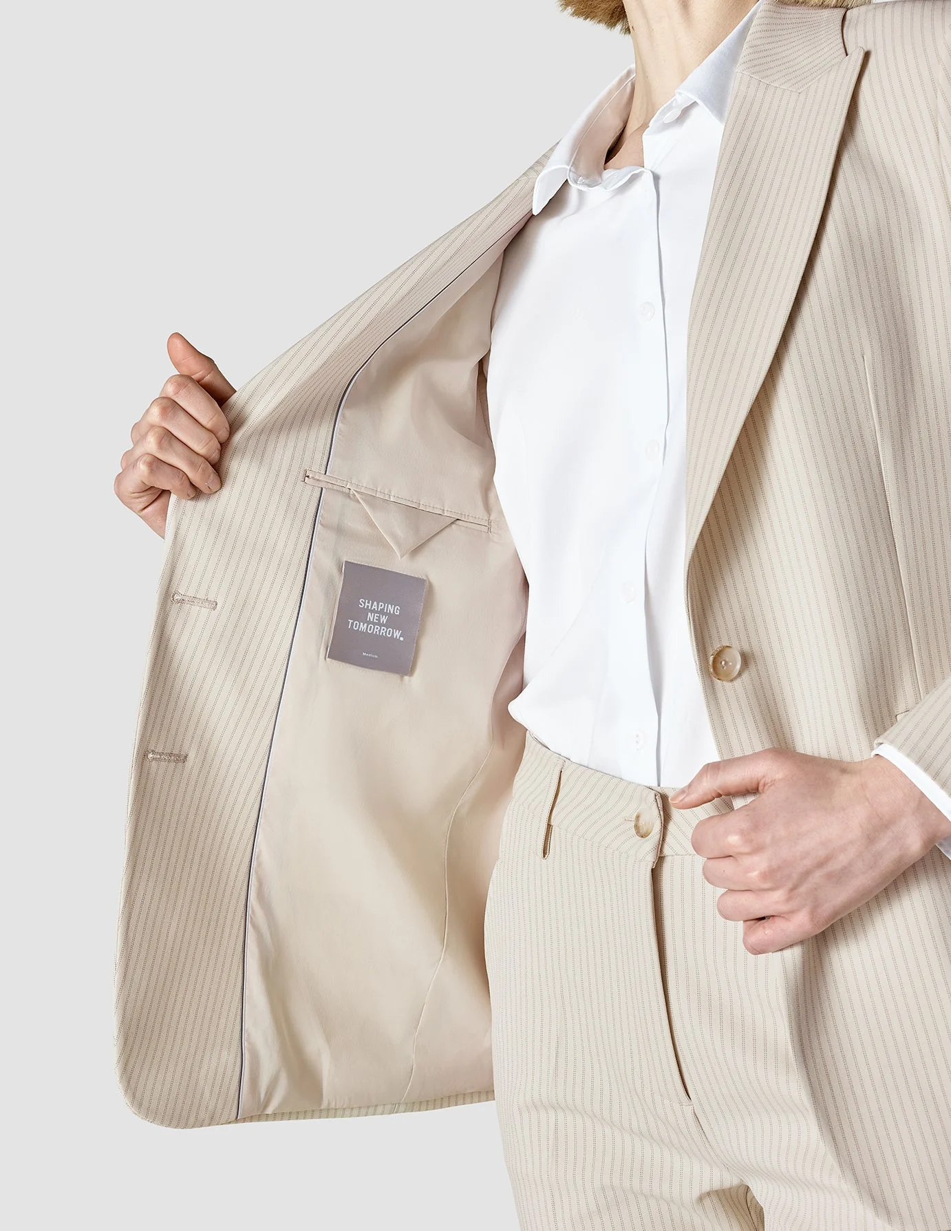Essential Blazer Cream Latte - Image 7