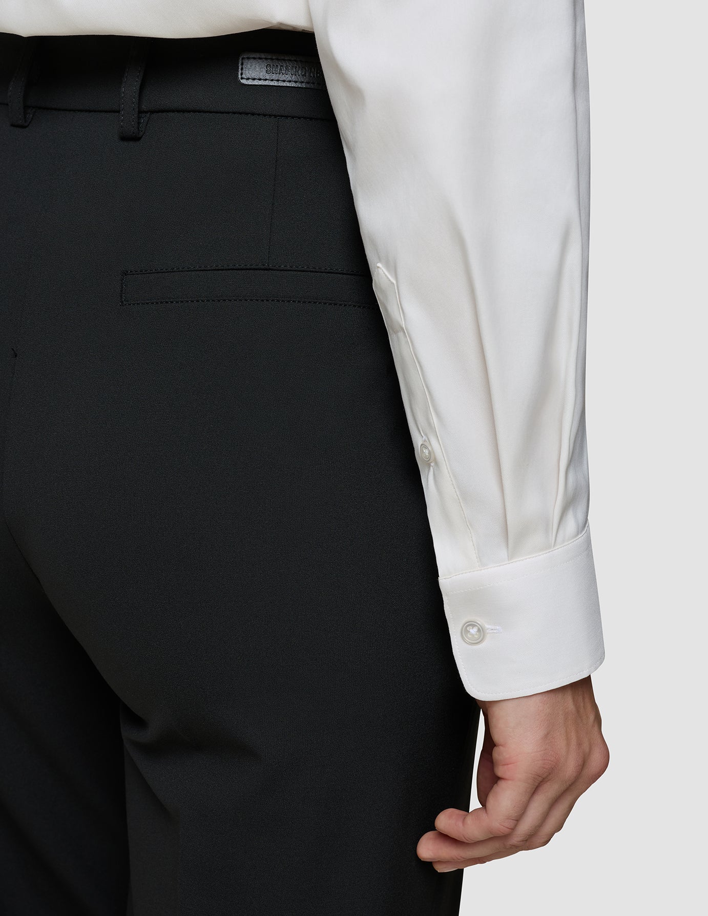 Essential Pants Tapered Black - Image 6