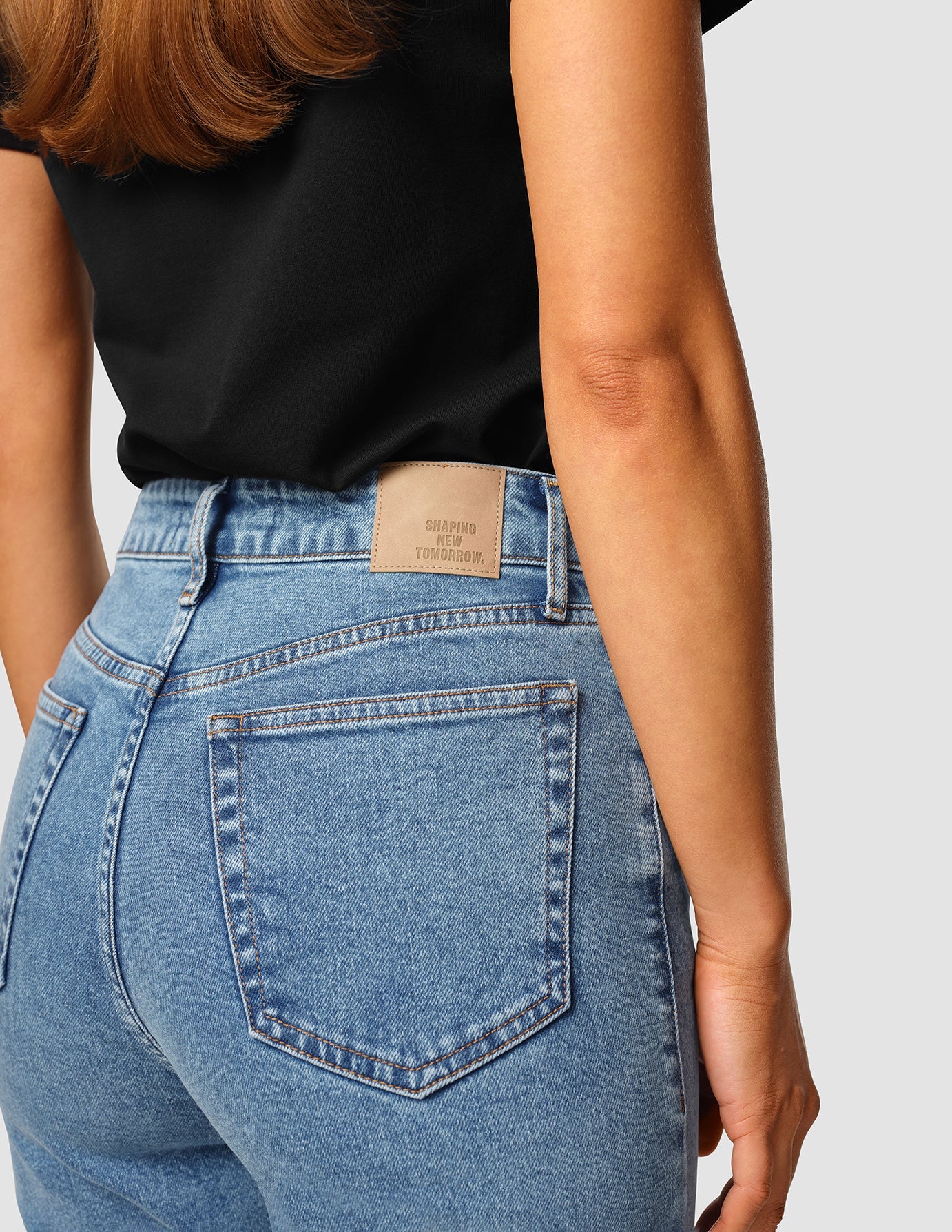 Jeans Tapered Snow Blue Wash - Image 5