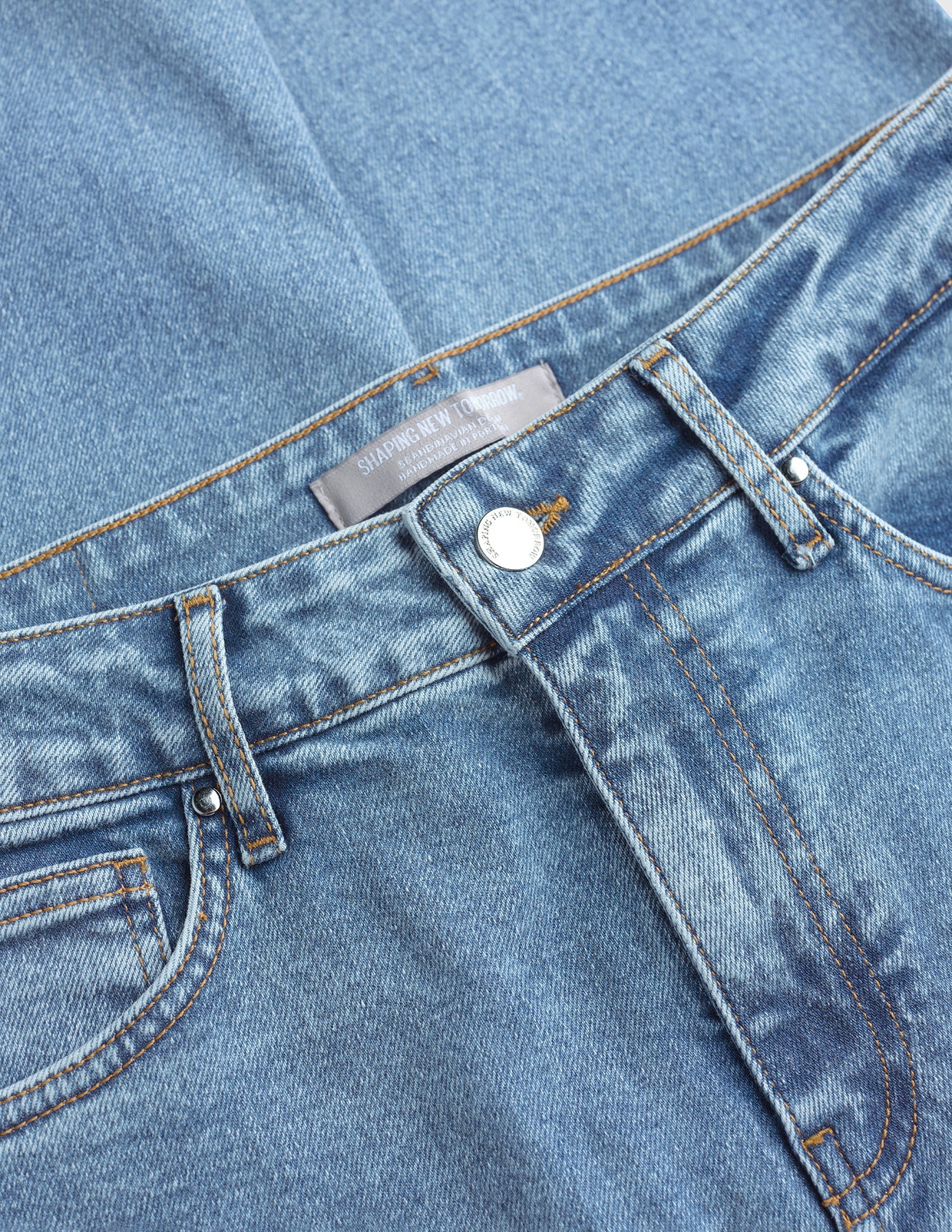 Jeans Tapered Snow Blue Wash - Image 7