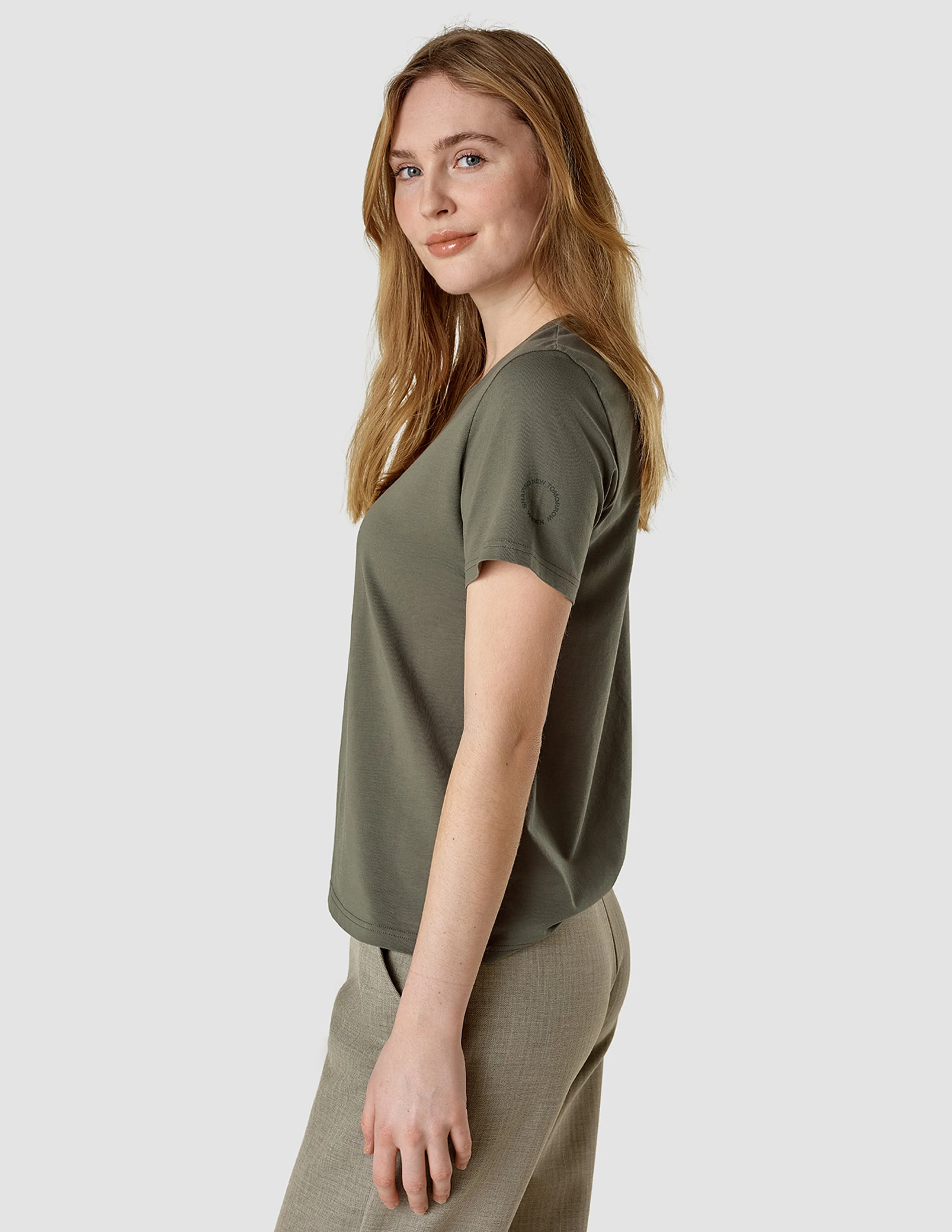 Supima Autograph T-shirt Dark Olive - Image 7