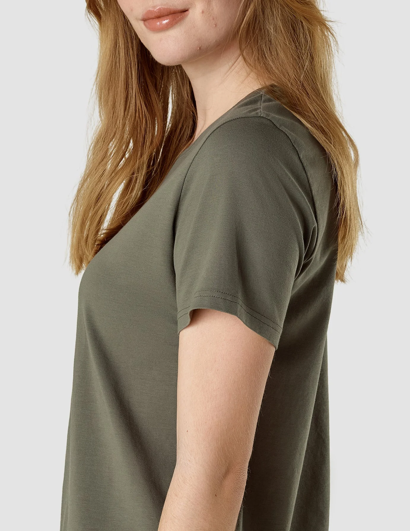 Supima T-shirt Dark Olive - Image 6